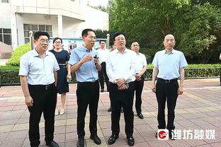 记者：巴萨已与弗里克经纪人会面，但目前还未做出最终决定